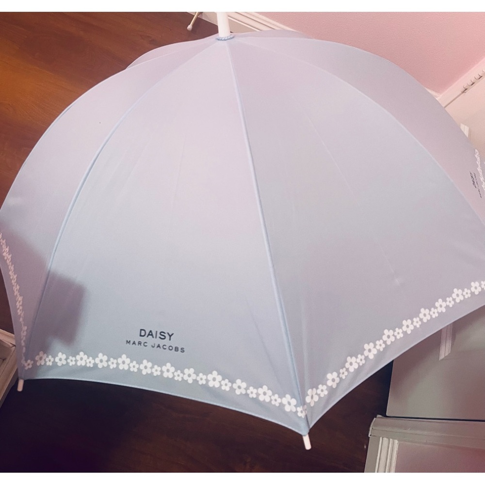 Marc Jacob umbrella